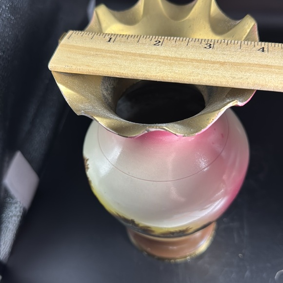 Brass Vase Decorative with Jesus and Children - Picture 8 of 8